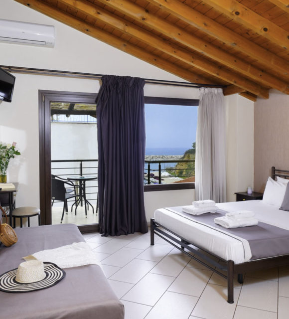 neorion-family-studio-sea-2